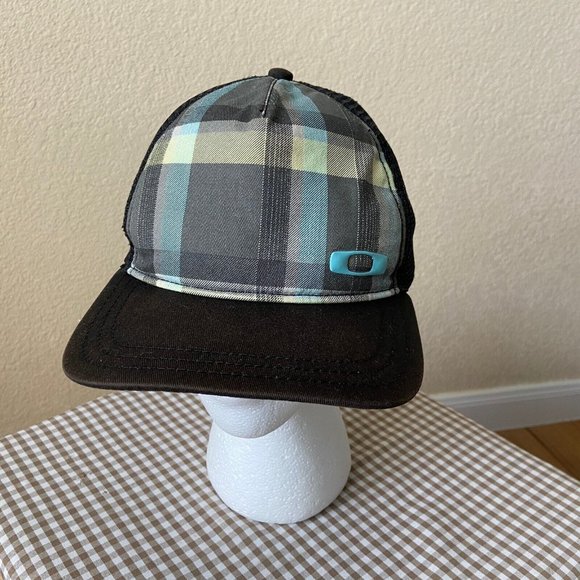 Oakley Plaid Mesh Back Trucker Hat Cap Adjustable Size Blue Gray Black - Picture 1 of 8